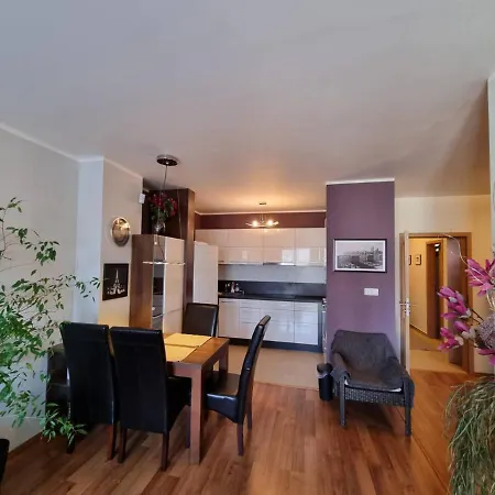 Business - Free Parking