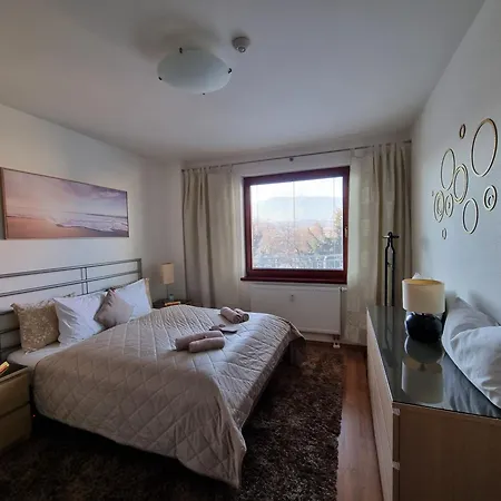 Business - Free Parking *